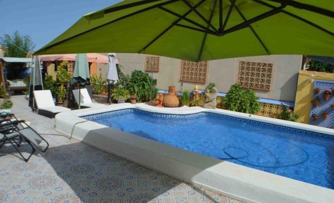 4 Chambres, Villa, À Vendre, 2 Salles de bain, Listing ID 2646, PUNTA PRIMA, ALICANTE, Espagne,