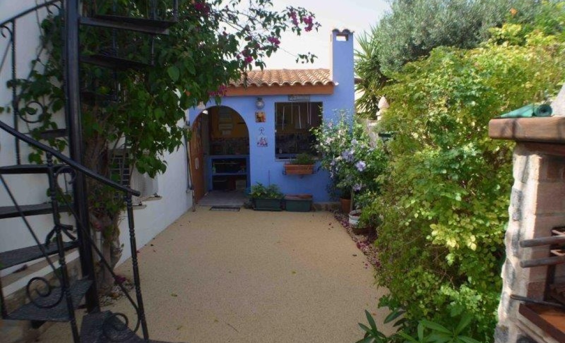 4 Chambres, Villa, À Vendre, 2 Salles de bain, Listing ID 2646, PUNTA PRIMA, ALICANTE, Espagne,