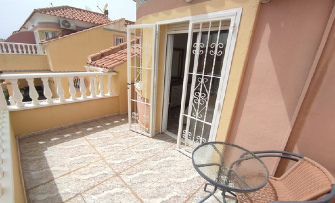 3 Chambres, Maison, À Vendre, 2 Salles de bain, Listing ID 2648, VILLAMARTIN, ALICANTE, Espagne,