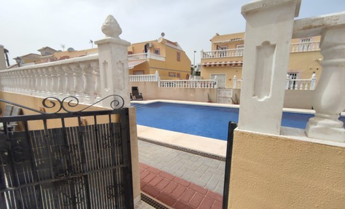 3 Chambres, Maison, À Vendre, 2 Salles de bain, Listing ID 2648, VILLAMARTIN, ALICANTE, Espagne,