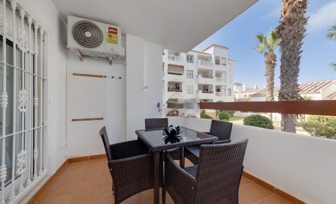 2 Chambres, Appartement, À Vendre, 2 Salles de bain, Listing ID 2649, VILLAMARTIN, ALICANTE, Espagne,