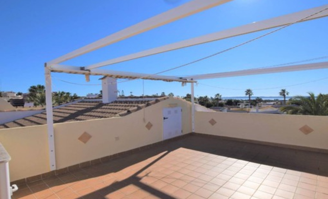 3 Chambres, Villa, À Vendre, 2 Salles de bain, Listing ID 2650, CIUDAD QUESADA, ALICANTE, Espagne,