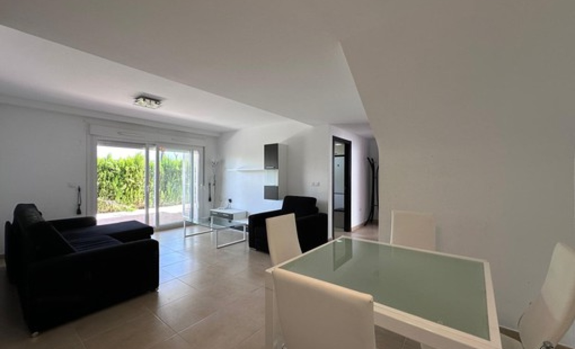 3 Chambres, Appartement, À Vendre, 2 Salles de bain, Listing ID 2661, VILLAMARTIN, ALICANTE, Espagne,