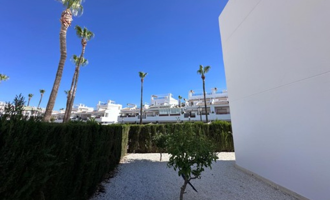 3 Chambres, Appartement, À Vendre, 2 Salles de bain, Listing ID 2661, VILLAMARTIN, ALICANTE, Espagne,