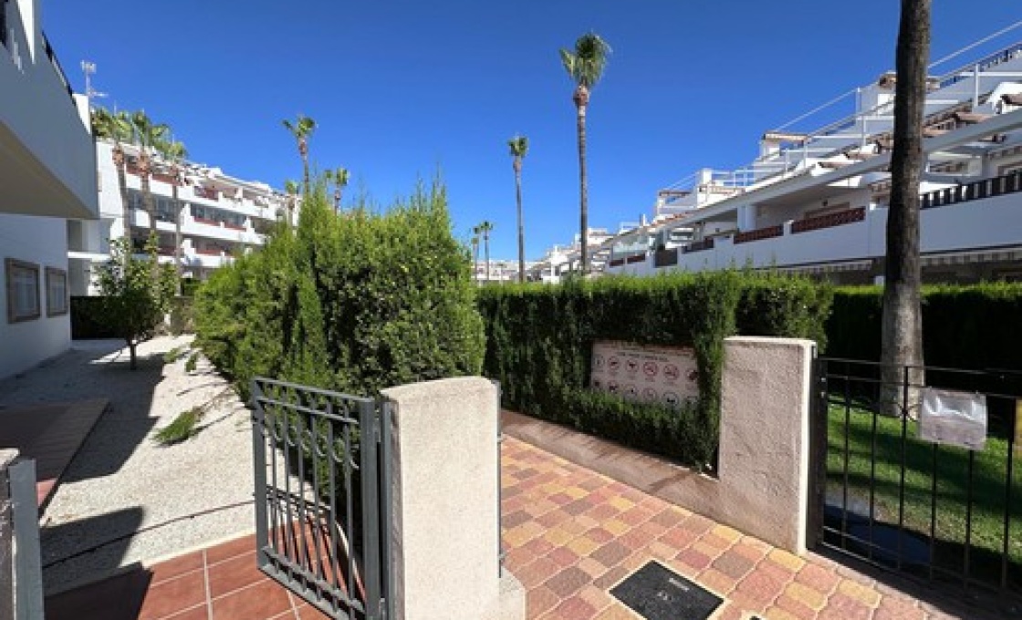 3 Chambres, Appartement, À Vendre, 2 Salles de bain, Listing ID 2661, VILLAMARTIN, ALICANTE, Espagne,