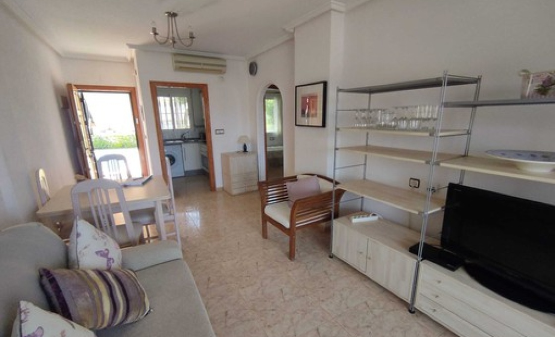 2 Chambres, Appartement, À Vendre, 1 Salles de bain, Listing ID 2663, VILLAMARTIN, ALICANTE, Espagne,