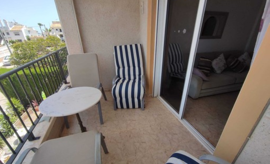 2 Chambres, Appartement, À Vendre, 1 Salles de bain, Listing ID 2663, VILLAMARTIN, ALICANTE, Espagne,