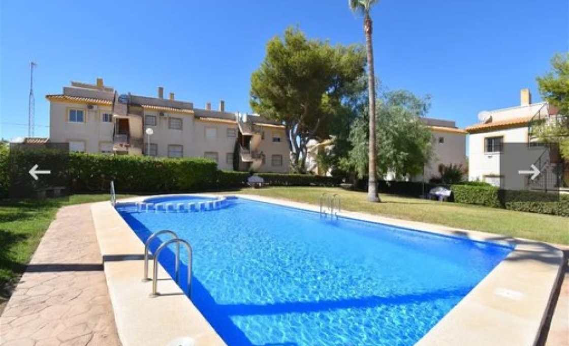 2 Chambres, Appartement, À Vendre, 1 Salles de bain, Listing ID 2665, VILLAMARTIN, ALICANTE, Espagne,