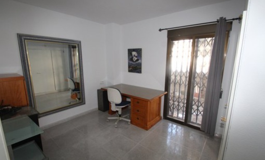 6 Chambres, Villa, À Vendre, 3 Salles de bain, Listing ID 2667, VILLAMARTIN, ALICANTE, Espagne,